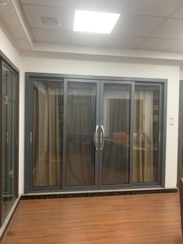 7米多寬的68優派重型推拉門出廠前調試